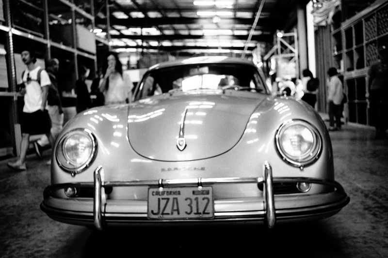 Illustration for article titled Here Are Some Glorious Black And White Photos From Luftgekühlt, The Air-Cooled Porsche Heaven